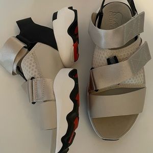Sorel Kinetic Impact sandals